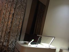 -和颐至尊酒店(上海徐家汇桂林公园地铁站店)
