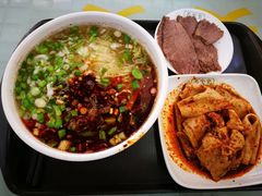 -舌尖尖牛肉面(甘南路店)