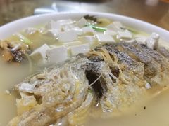 大黄鱼烧豆腐-温州一家人美食(西木头市店)