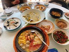 -大城小院饭店(博隆广场虹桥店)