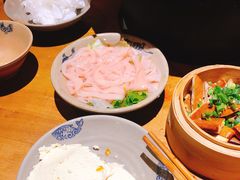 -白乐天毛肚火锅馆(解放碑店)