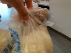 -李与白包子铺(桐梓林店)