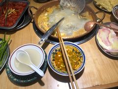 -洱火云南酸菜牛肉火锅(石景山当代商城店)