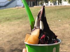 -同济大学本部学苑饮食广场