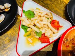 酸辣藕带-老闵田螺馆·南昌特色小炒(梦时代店)