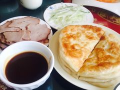 -李连贵酒家熏肉大饼(昆明街店)