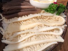 -左庭右院鲜牛肉火锅(浦江欢乐颂店)