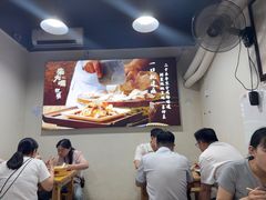 -朱大嘴肥肠血旺(福字街店)