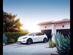 -TESLA 特斯拉(上海太古汇体验店)