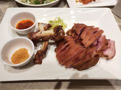 -品悦酒店(三林古镇店)