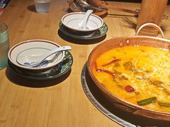 -洱火云南酸菜牛肉火锅(石景山当代商城店)