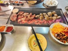 -马路牙子烧烤音乐酒馆(望京店)