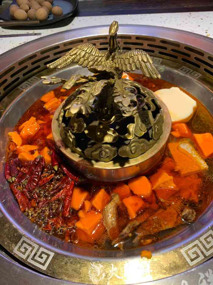火凤祥鲜货火锅(义乌万达店)-"明星郑恺的火锅店来啦,很荣幸被邀请中