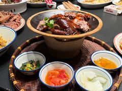 『&nbsp;黄泥灶&nbsp;』果木烧鹅-广府乡下·饭庄(新港东路店)