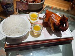 红烧乳鸽-大鸽饭(北京路店)