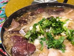 -闯关东东北农家菜(崂山石老人店)
