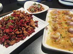 -粉墨特色菜·烧烤音乐酒馆
