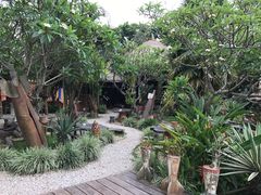 景观位-乌托邦酒吧和餐厅