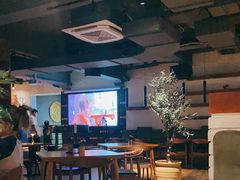 大堂-JINNS锦时 steak&pizza(浸信会礼拜堂旧址店)