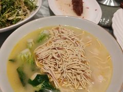 -品悦酒店(三林古镇店)