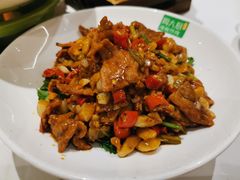 小炒黄牛肉-周大厨辣椒炒肉(淮安万达店)