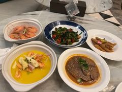 -浅深(世茂滨江精品店)