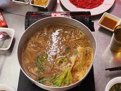 -燃计沙茶皇·香港沙茶火锅(人广旗舰店)