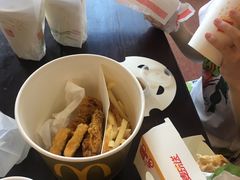 -麦当劳(怡景店)