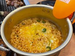 -肉甲韩国木炭烤肉(新壹街1店)