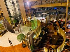 -上海滴水湖皇冠假日酒店