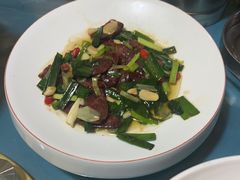 -悦硒楼·新派恩施菜