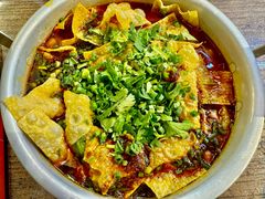 -丽丽三鲜螺蛳粉(田林路店)