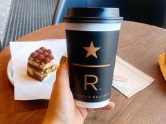 -星巴克(上海虹桥新天地二店)