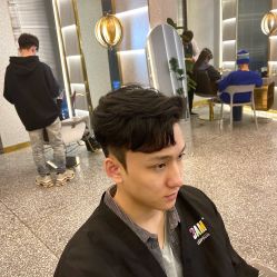 -3AM·S HAIR SALON烫发染发接发