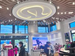 -lululemon(比斯特购物村店)