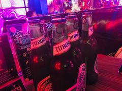 -UP嘻哈酒吧(粉巢店)