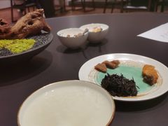 矿泉水白粥配杂咸-潮汕味道·煮海餐厅(金麟大厦店)