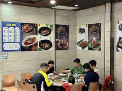-荣基四海一家·家常菜·海鲜大排档(新安店)