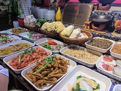 -百味地锅鸡(二店·财校分店)