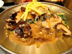 -草家酱蟹炭火烤肉店(珲春南路二店)
