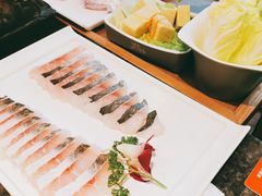 -井格重庆火锅(临平银泰城店)