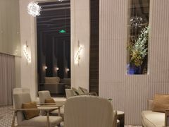-浅深(世茂滨江精品店)