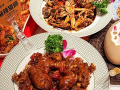 -嗨辣小聚·盘锦河蟹·海鲜烧烤龙虾(盘锦十年好店)