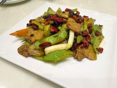 农家小炒肉-壹号渔村(齐富路店)