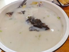 -雪湖煜辰鱼头老店(雪野湖店)