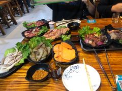 -丹东特色烤肉(学府路一部店)