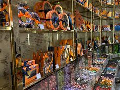 -VENCHI 闻绮(北京国贸商城店)