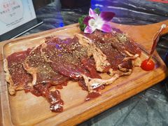 -热火朝天鲜切牛肉火锅(南强街巷店)