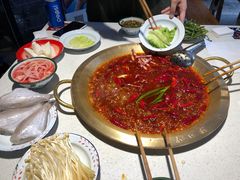 -叁口煮老火锅(东升店)