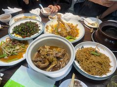 -民间瓦缸煨汤館(嵩山路店)